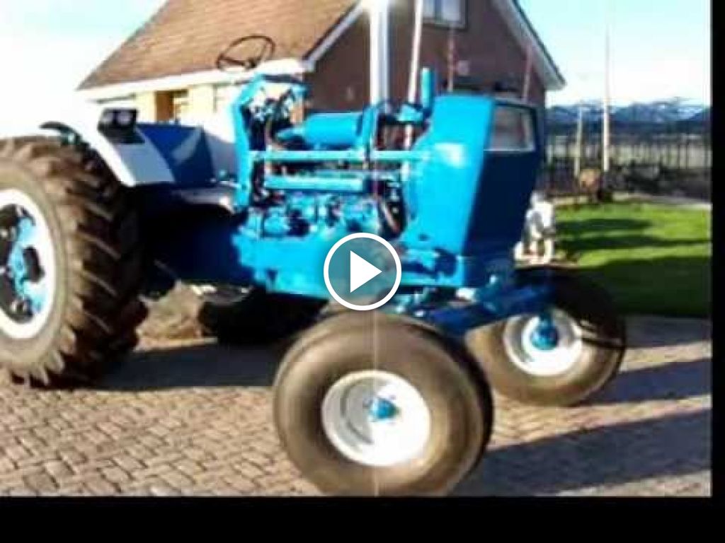 Video Ford 8000
