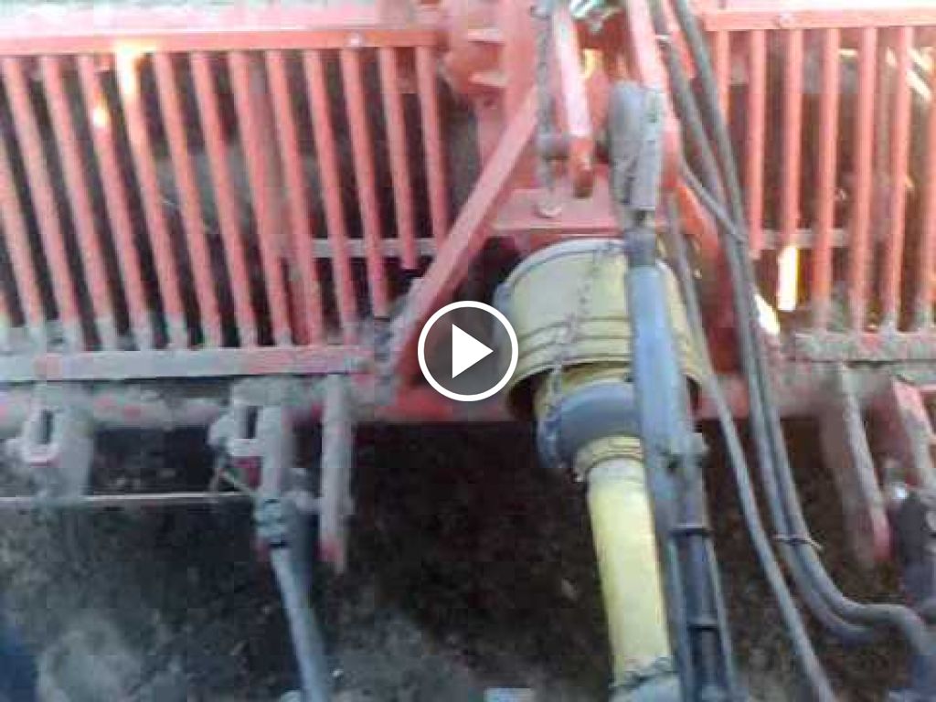 Video New Holland 6640