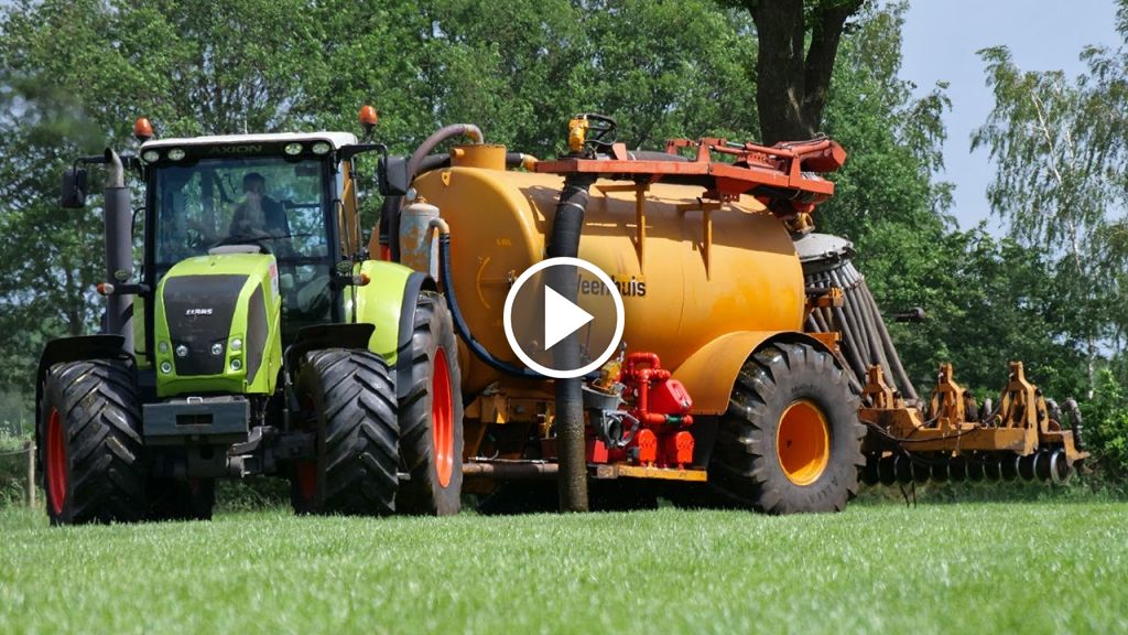Wideo Claas Axion 840