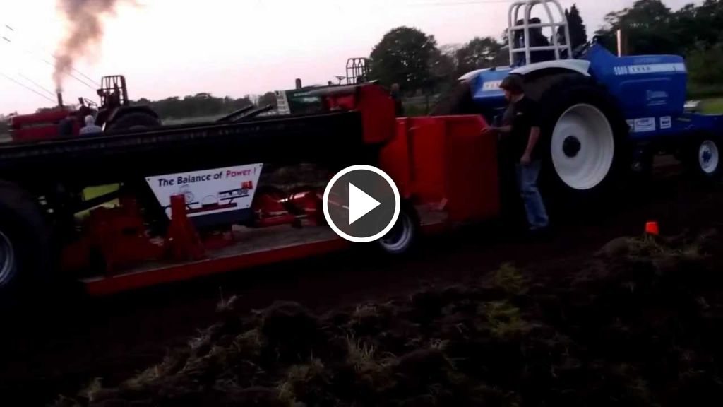 Video Ford 9000