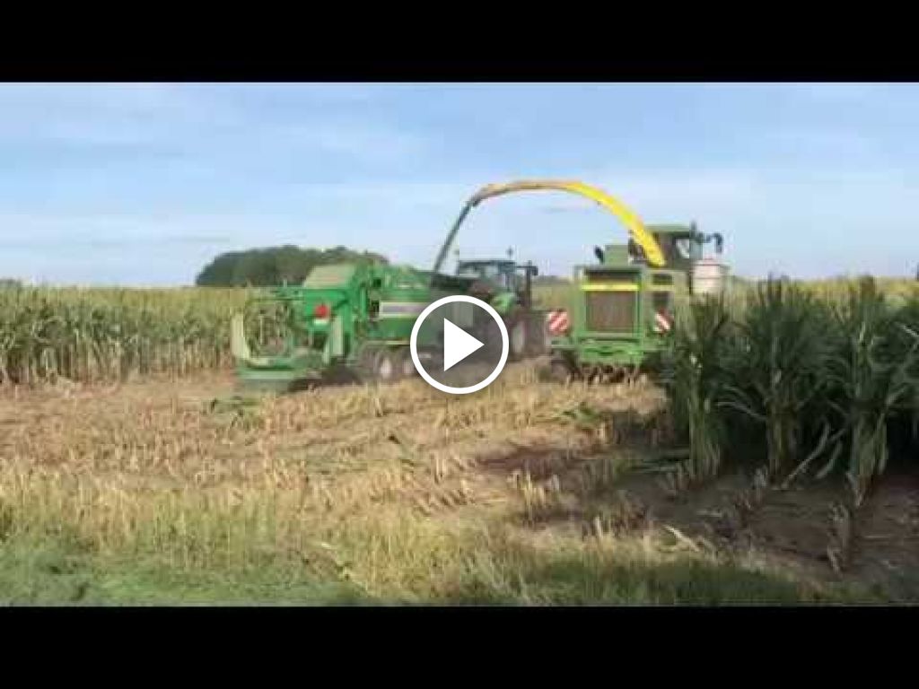 Wideo Deutz-Fahr Agrotron 6165