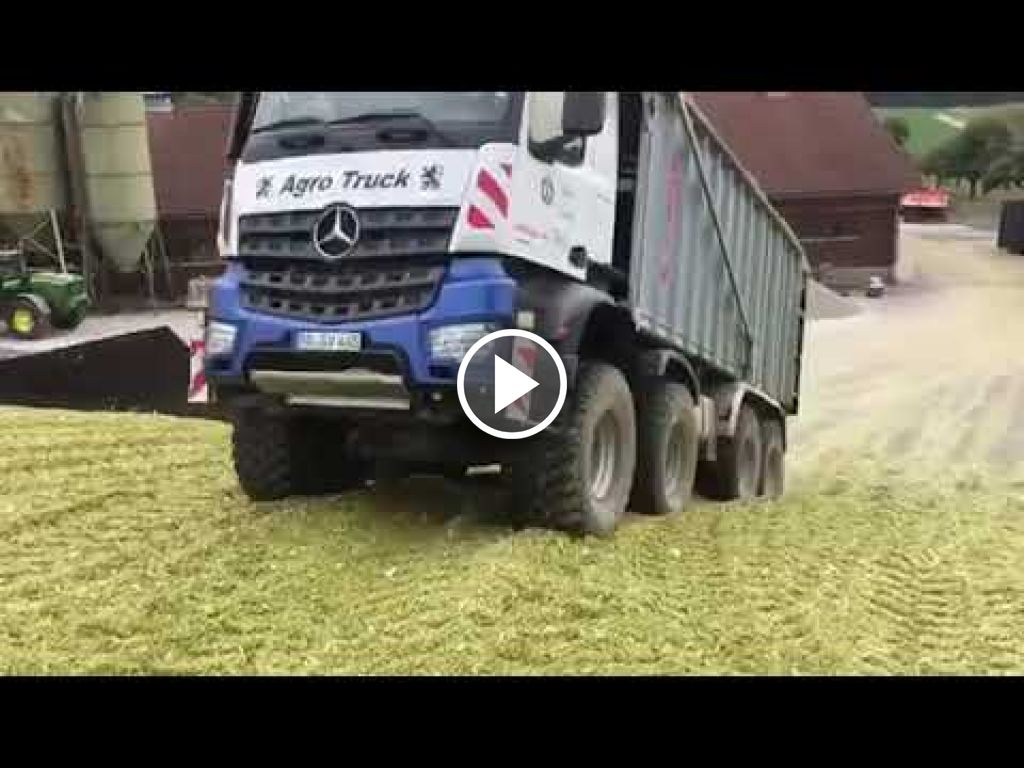 Videó Mercedes-Benz Maistruck