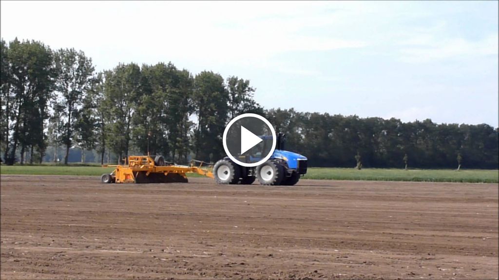 Wideo New Holland T 9040