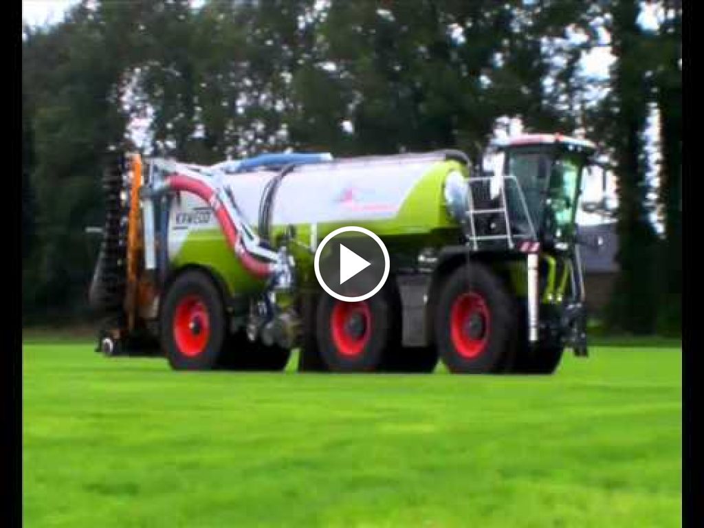 Video Claas Xerion Saddle Trac