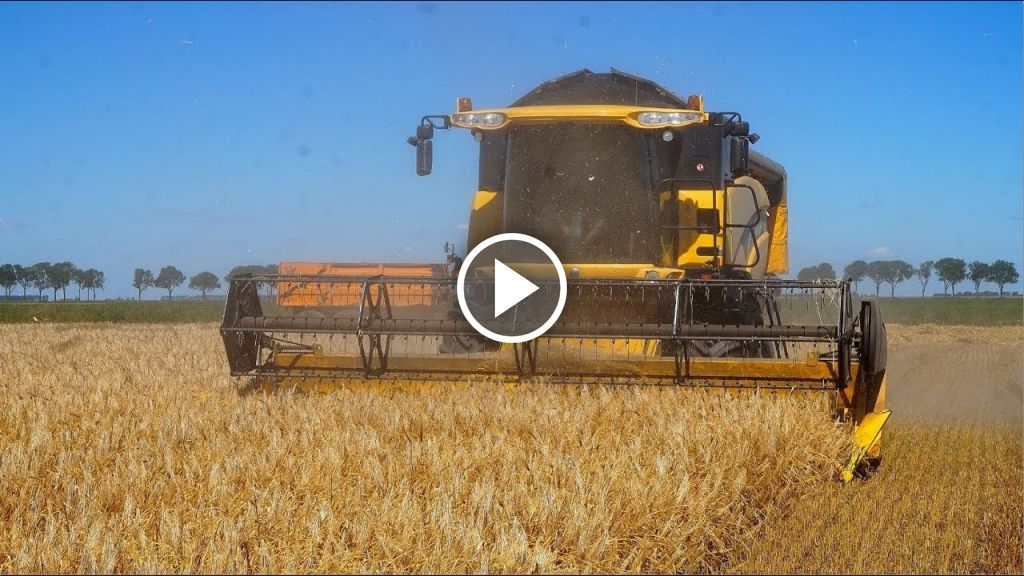Wideo New Holland CX 720