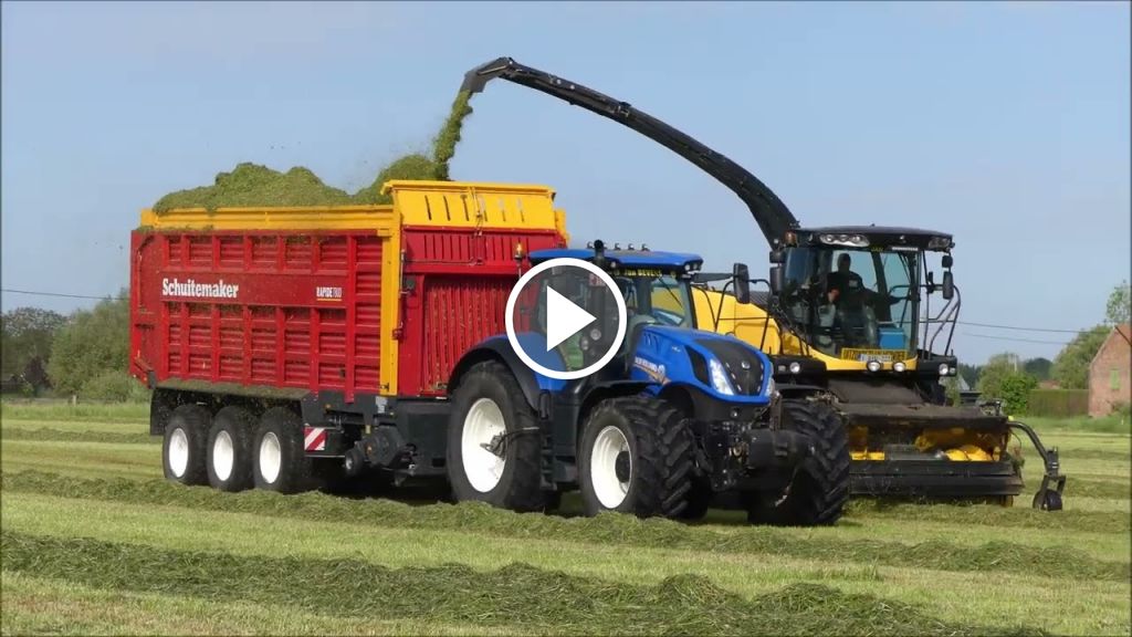 Wideo New Holland FR 700