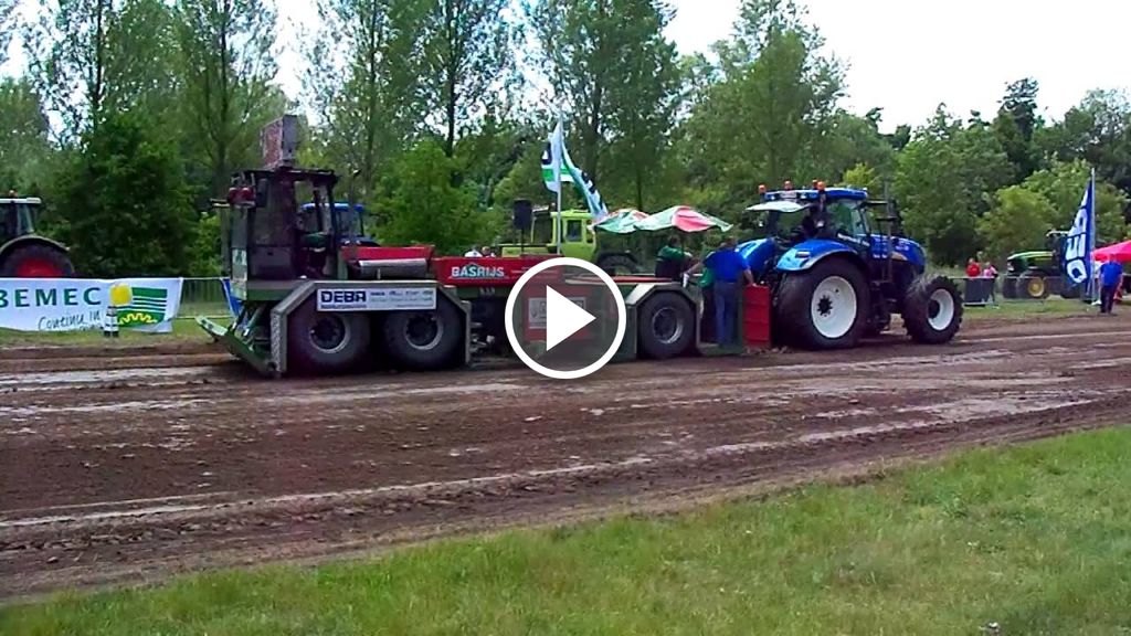 Video New Holland T 7000
