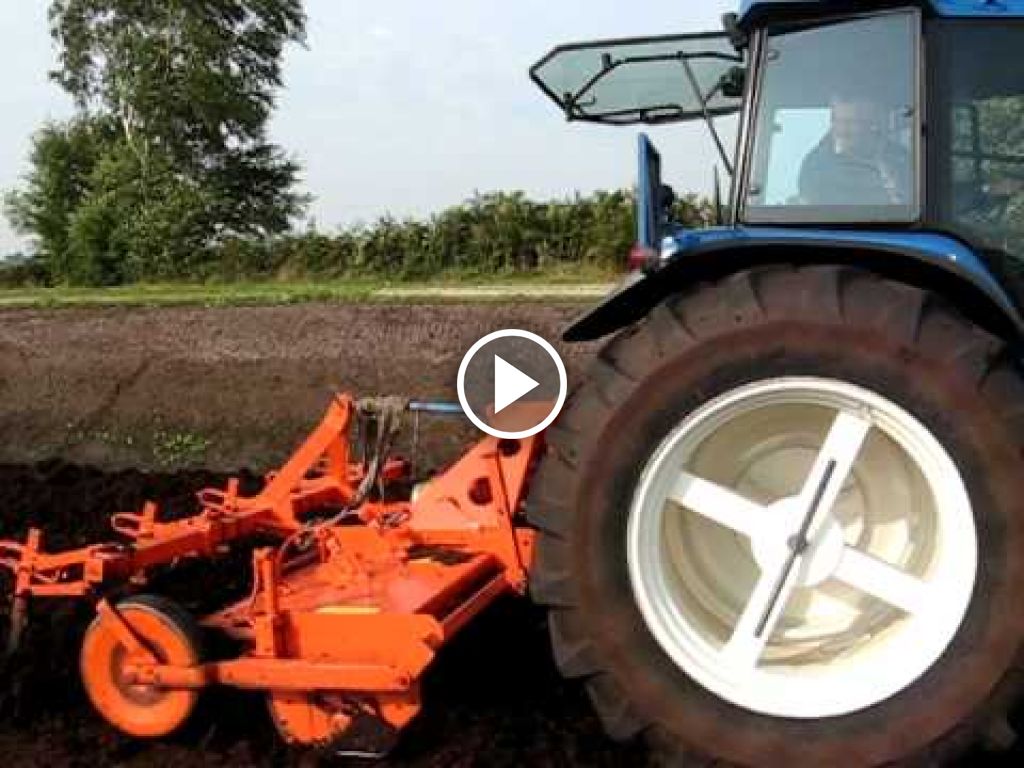Video New Holland TS 115
