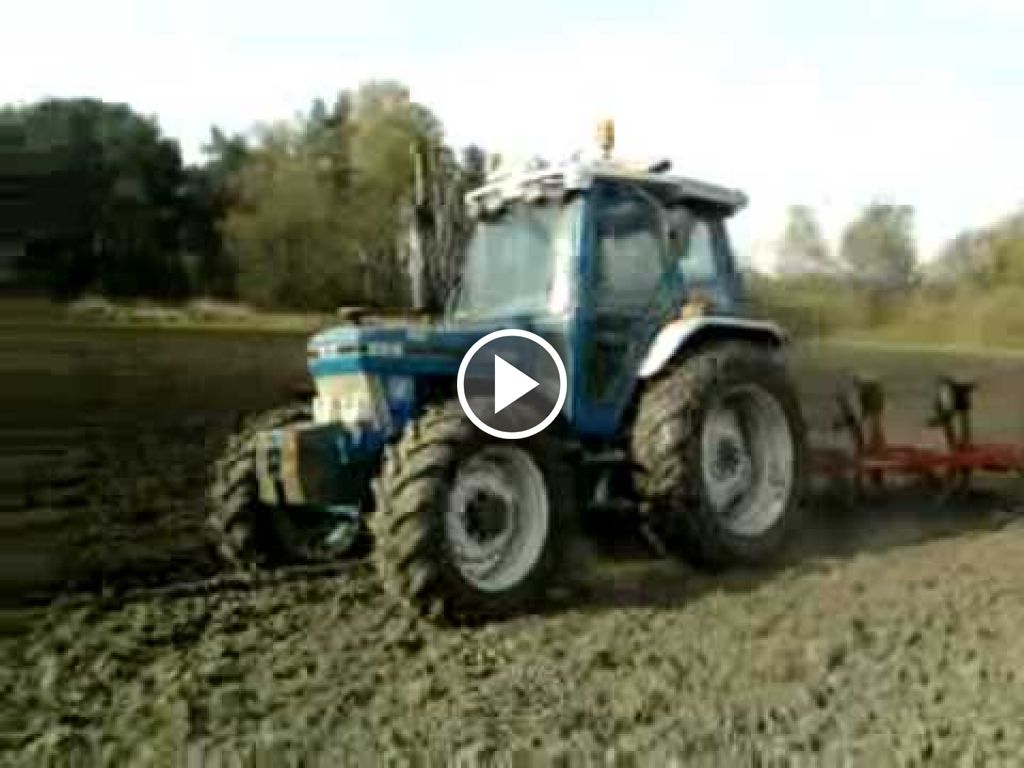 Wideo Ford 6610