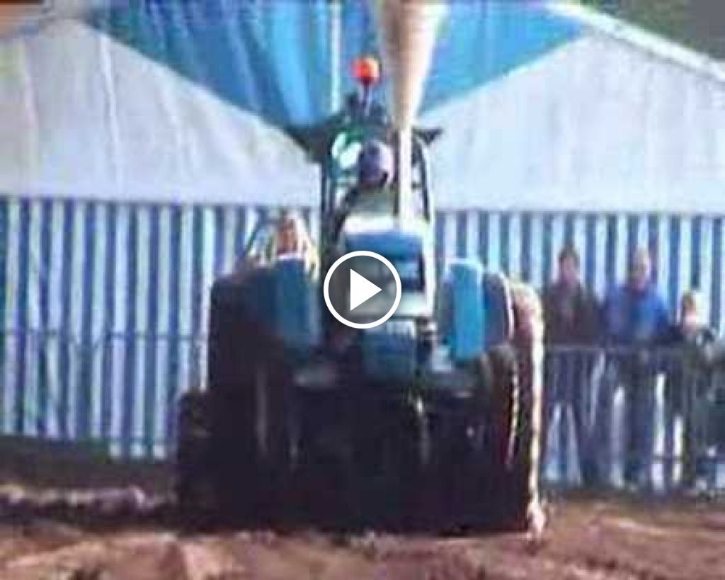 Video New Holland TS 110