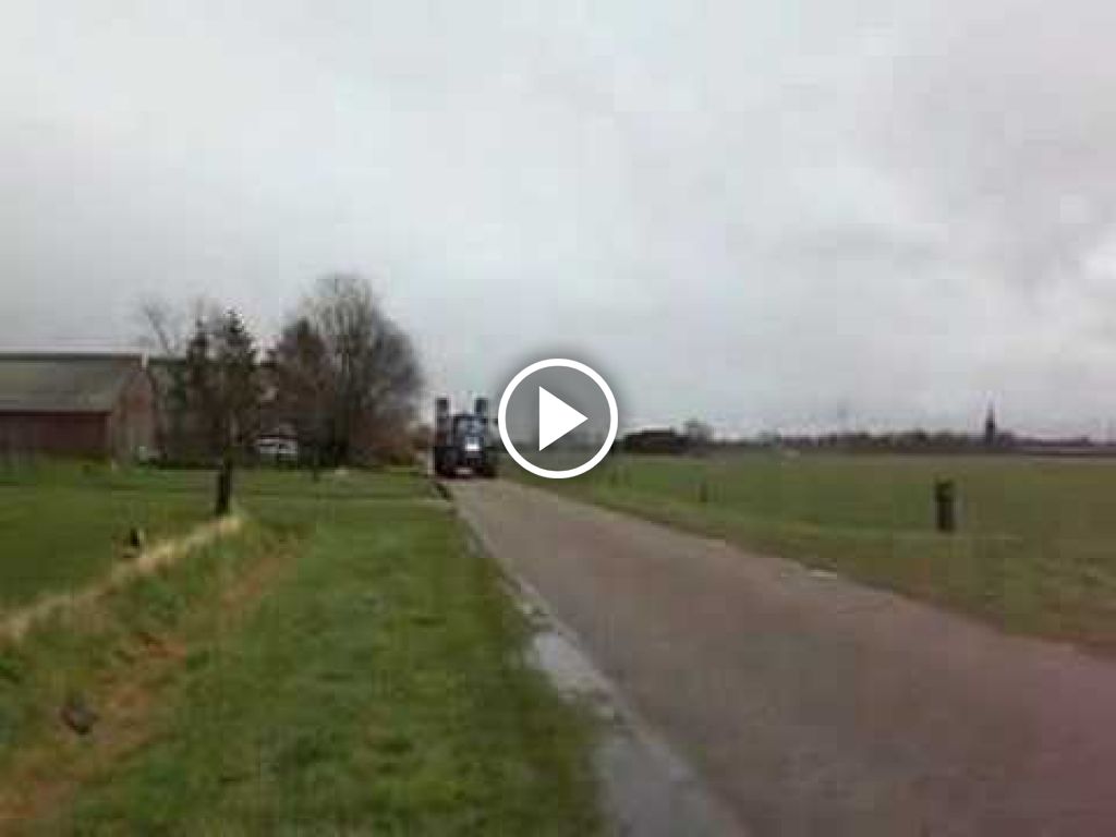 Videó New Holland TM 155