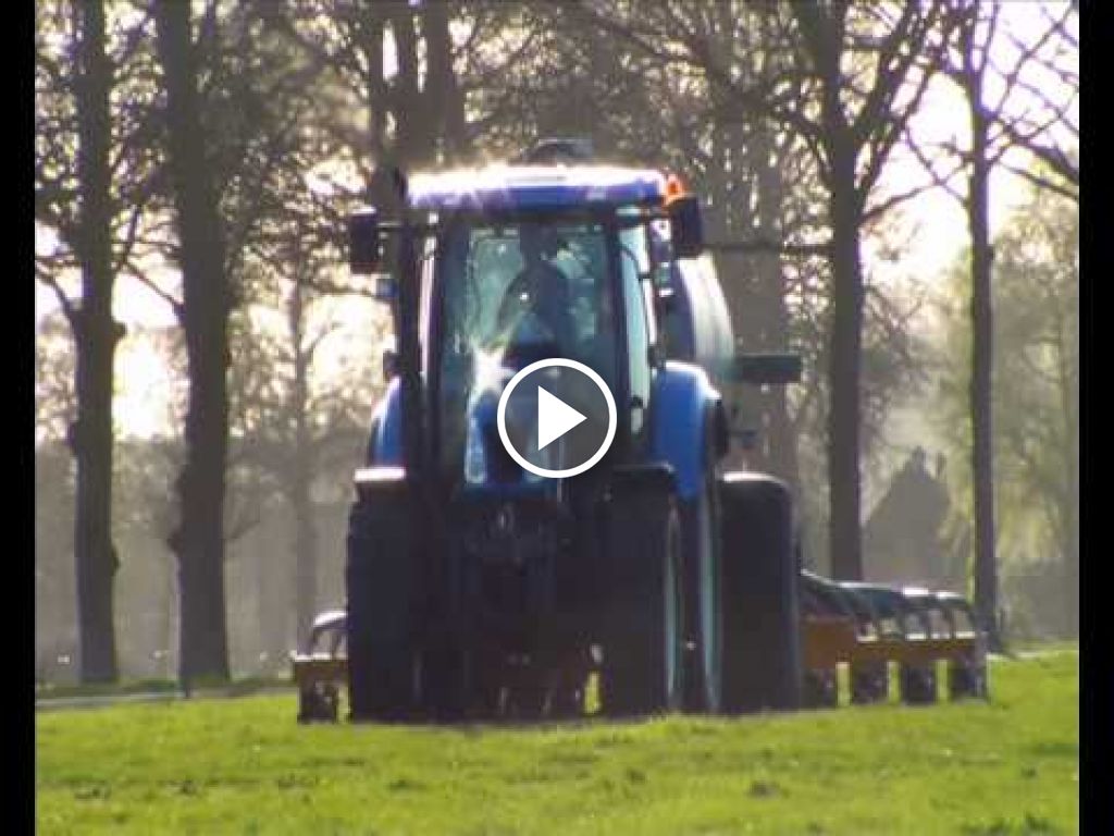 Wideo New Holland T 6020