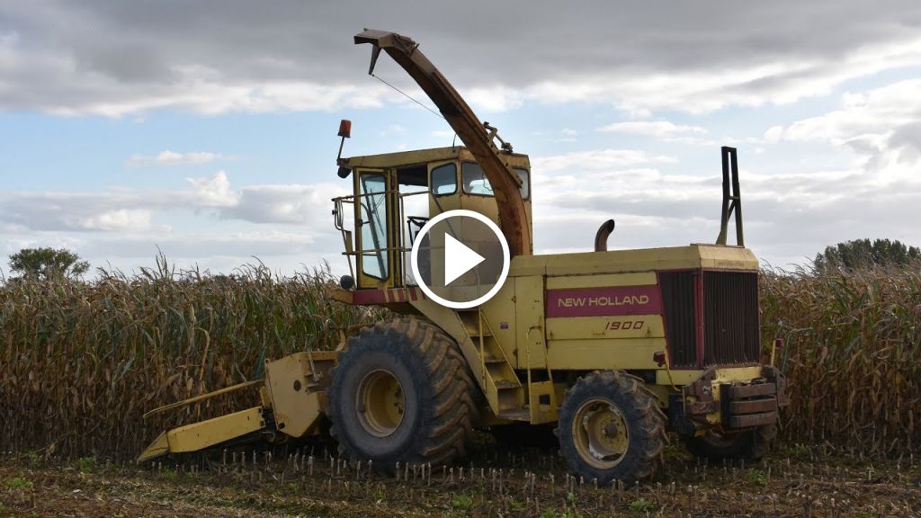 Video New Holland 1900