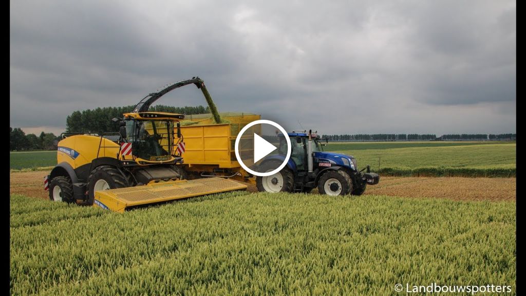 Wideo New Holland FR 780