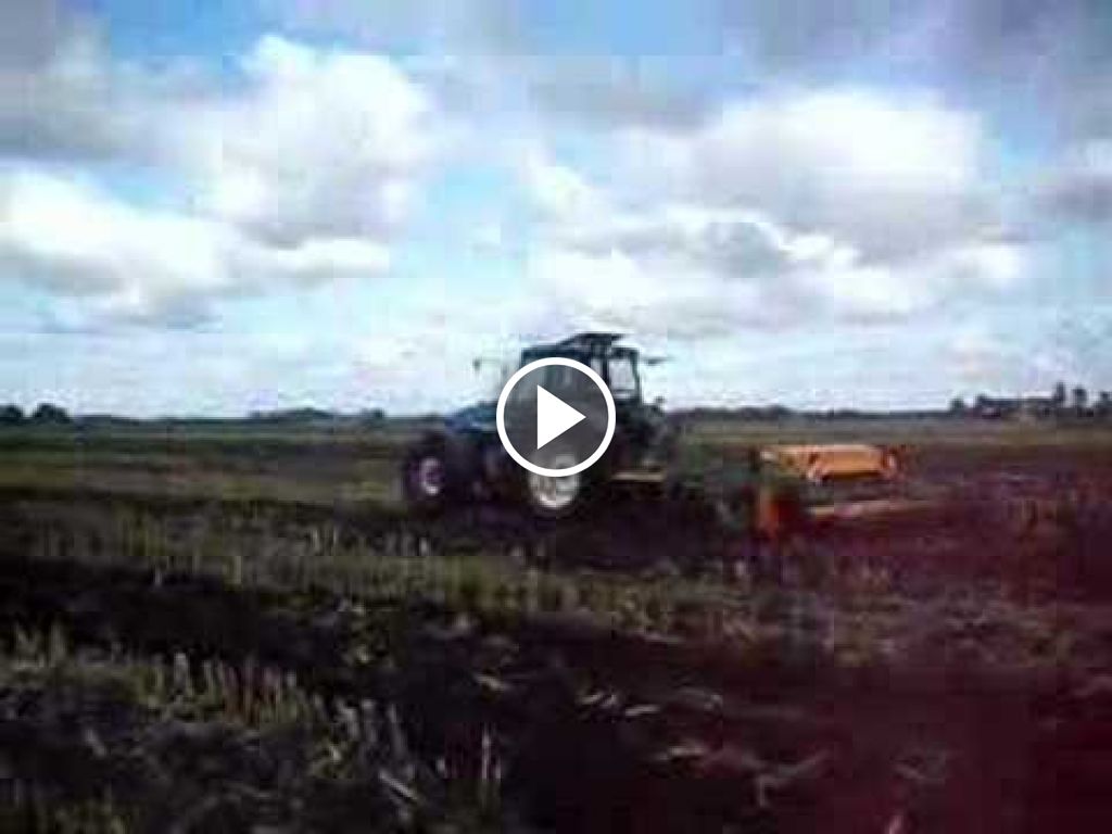 Wideo New Holland 8360