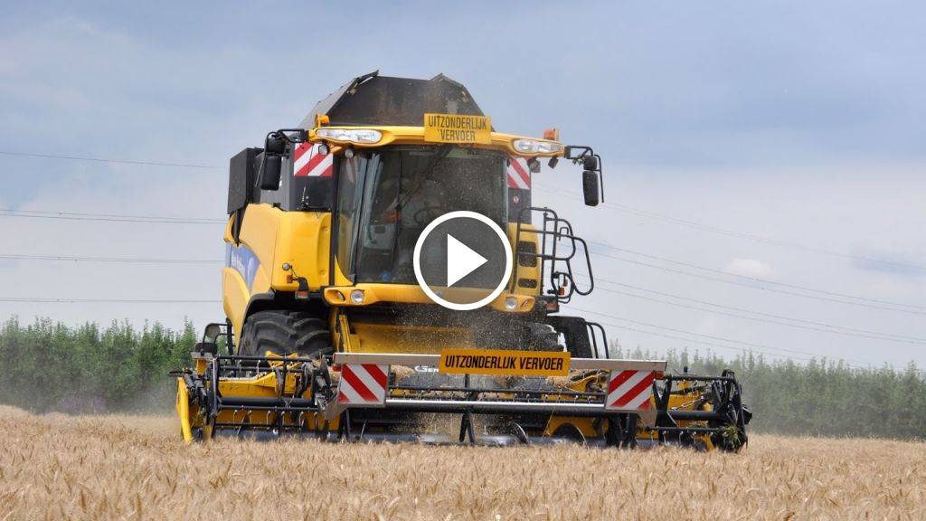 Wideo New Holland CX 8050