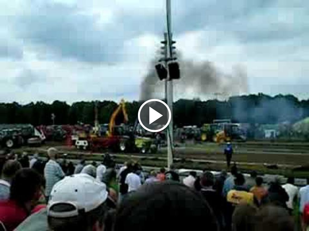 Videó tractor pulling Tractorpulling