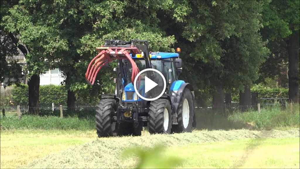 Video New Holland TS 125 A