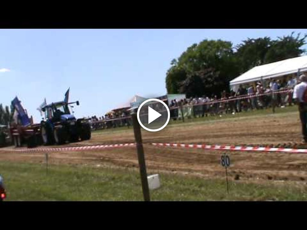 Wideo New Holland TM 165 Ultra