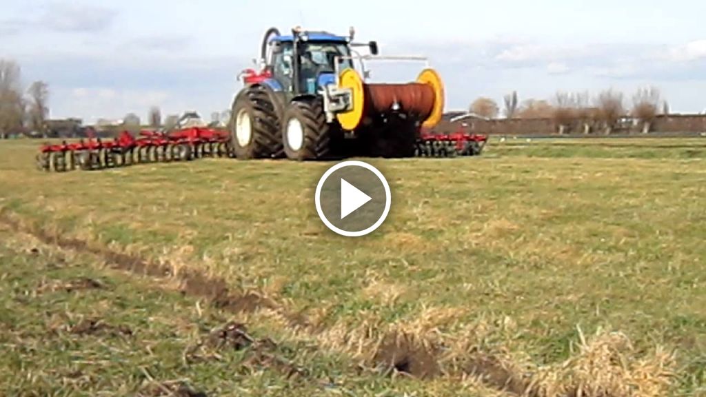 Video New Holland TS 110 A