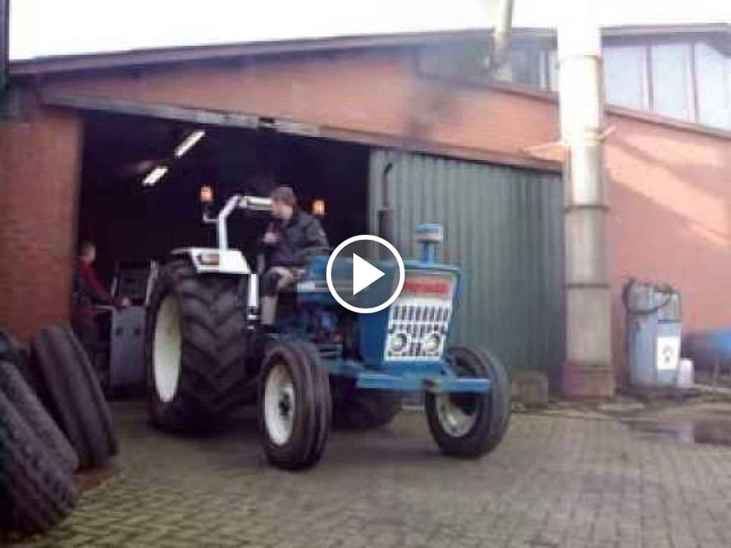 Video Ford 3055
