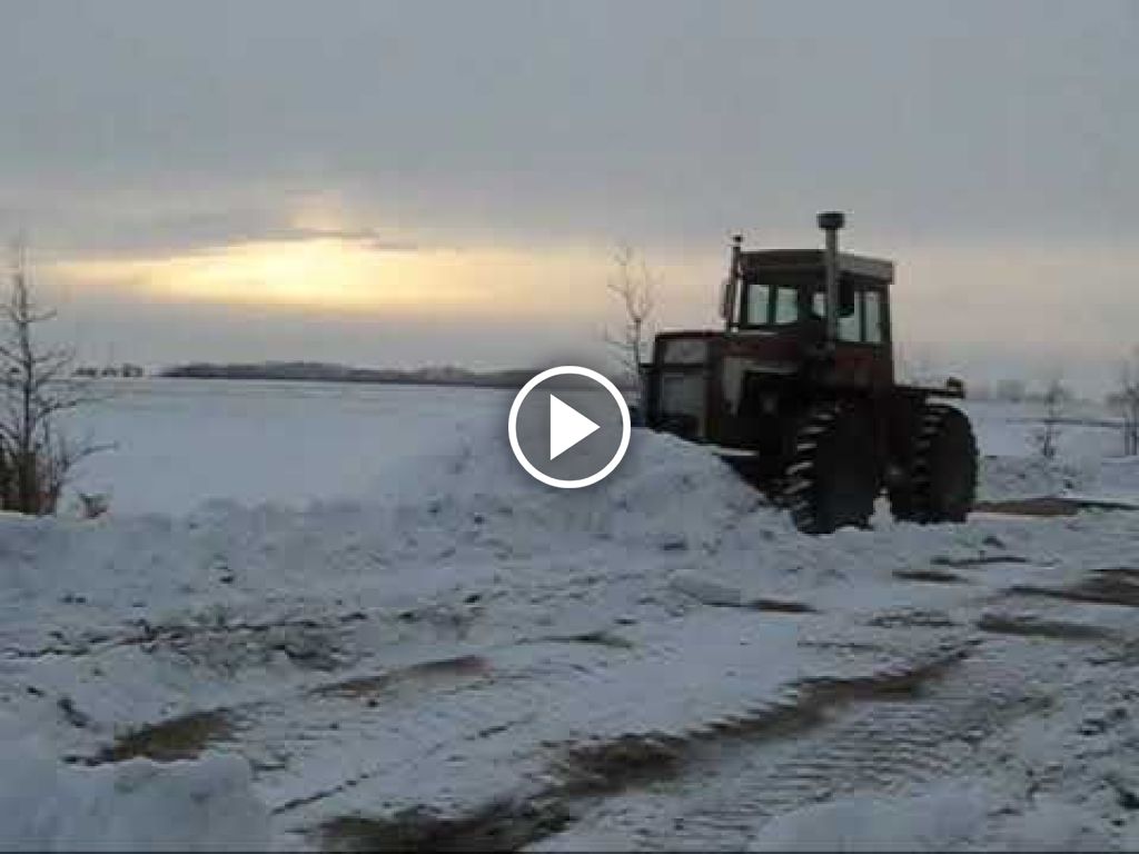 Vidéo International Harvester 4166