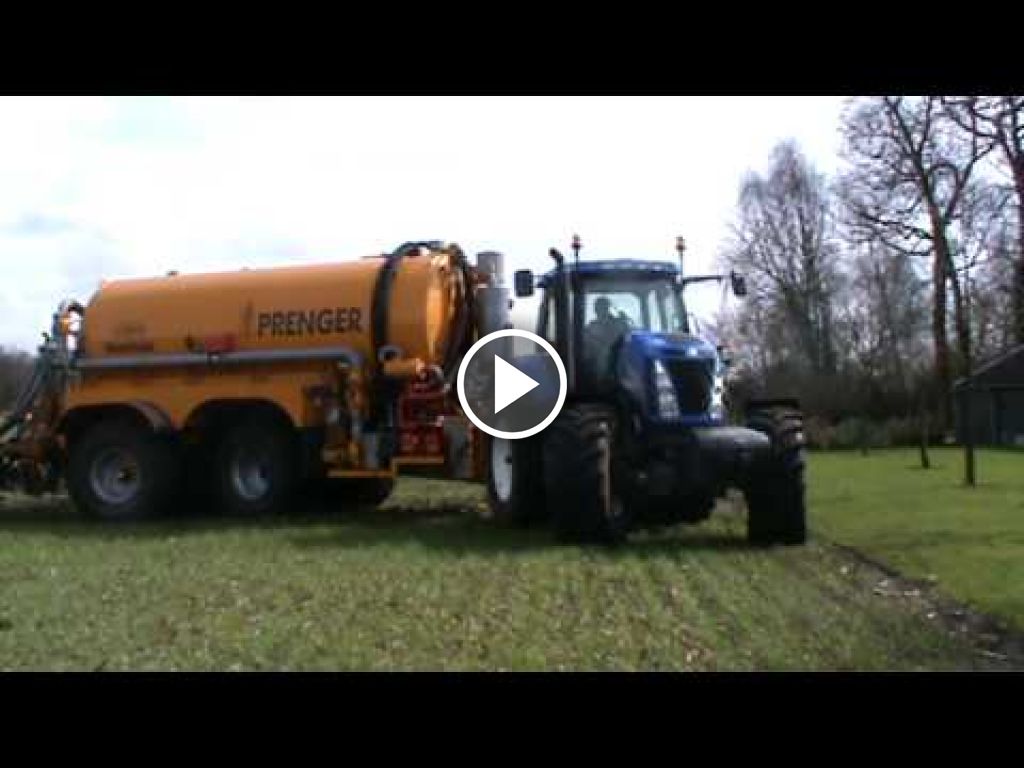 Videó New Holland T 8030