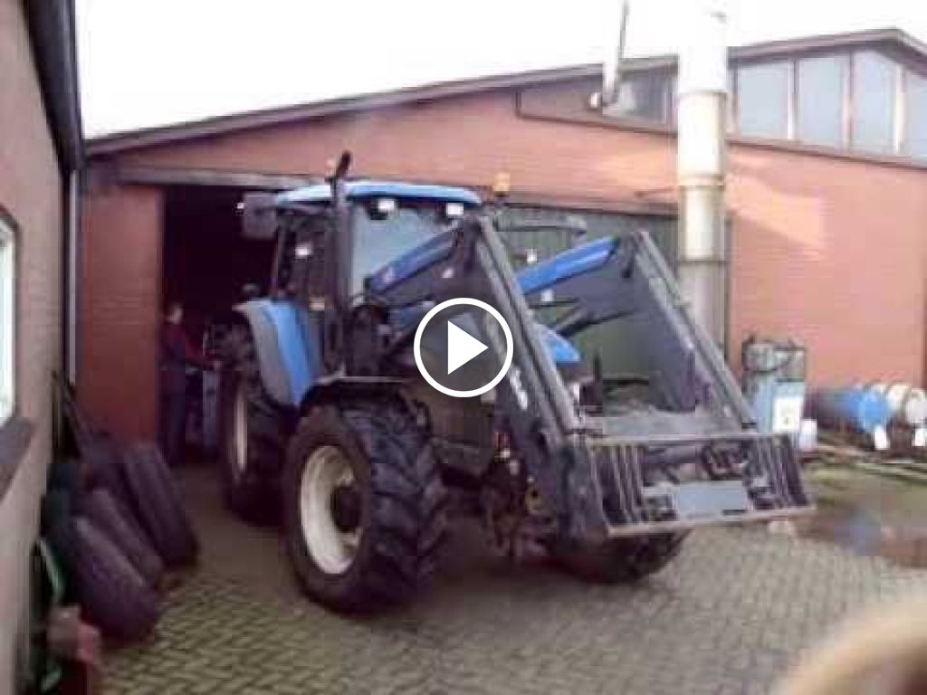 Videó New Holland TM 130