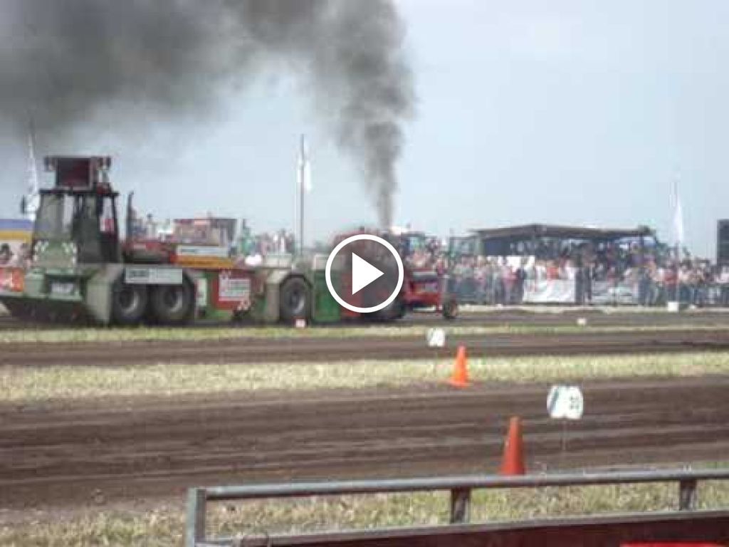 Video tractor pulling Tractorpulling