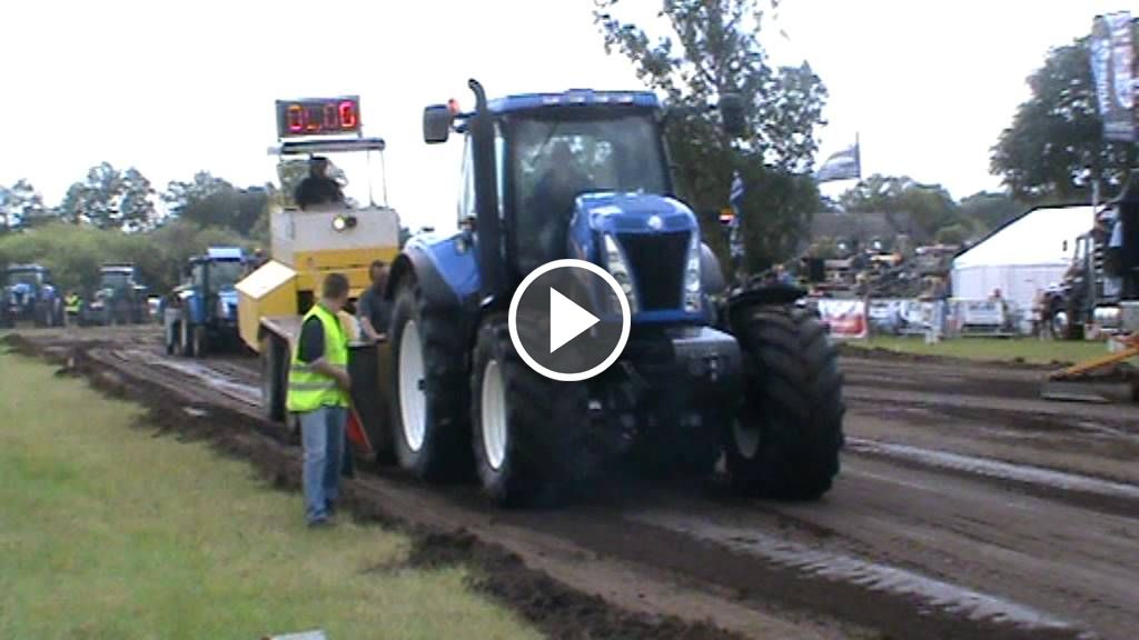 Wideo New Holland T 8020