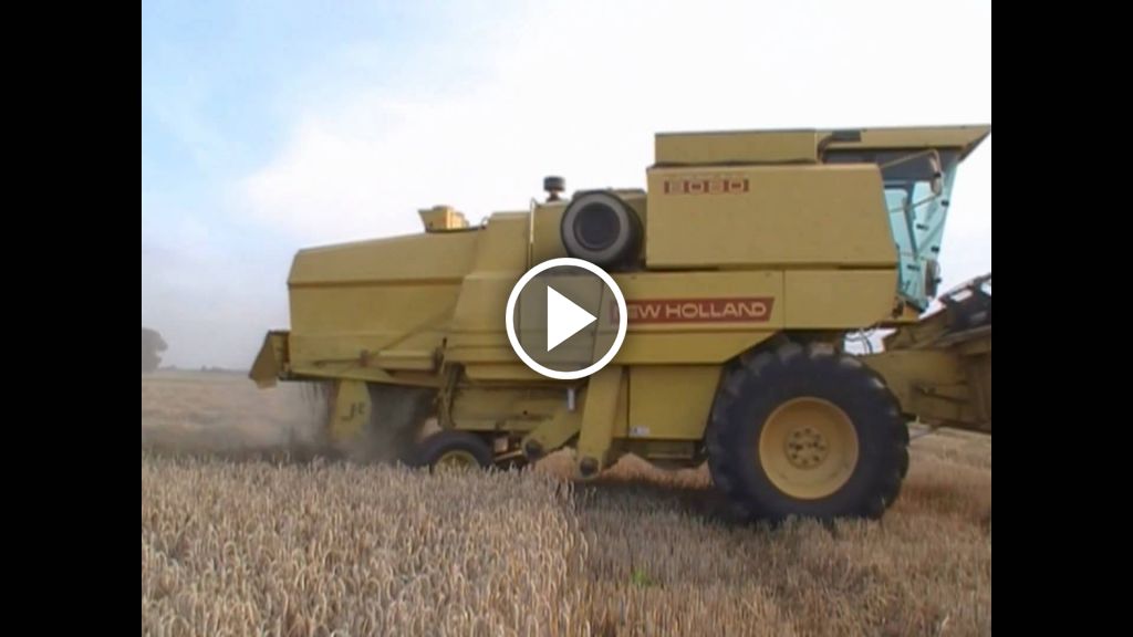 Wideo New Holland Clayson 8080