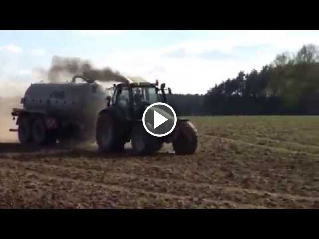 Video Deutz-Fahr Agrotron 150