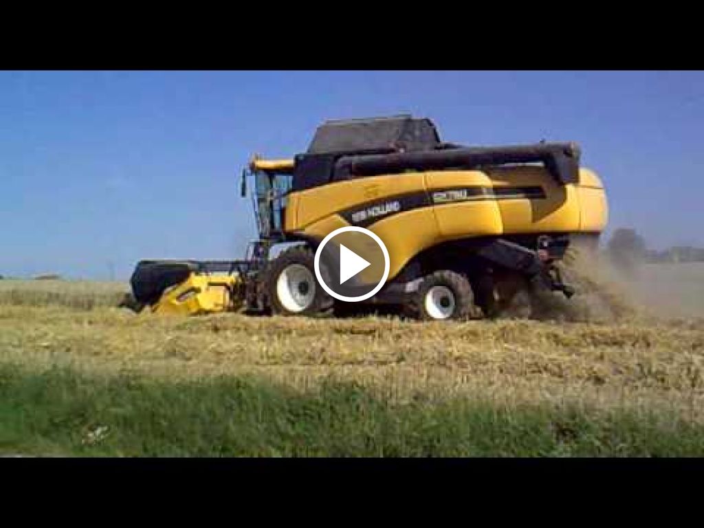 Vidéo New Holland CX 760