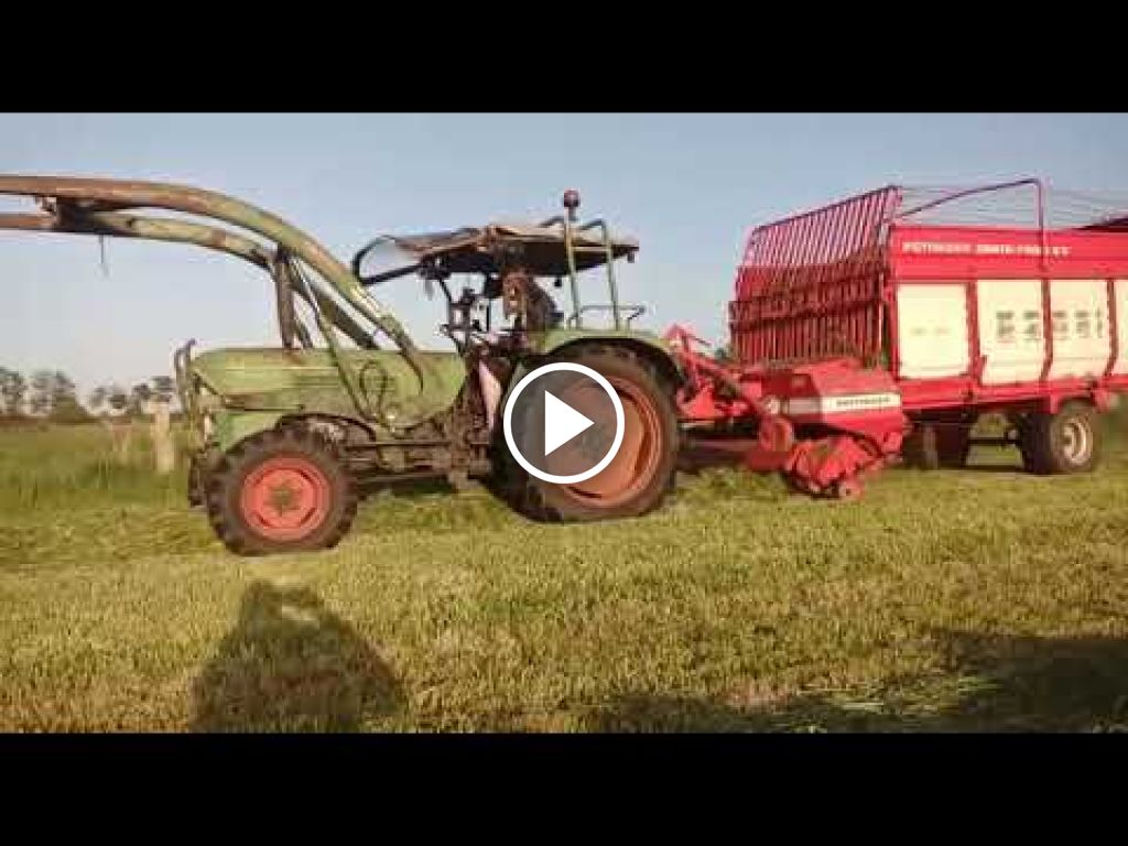 Video Onbekend Tractor