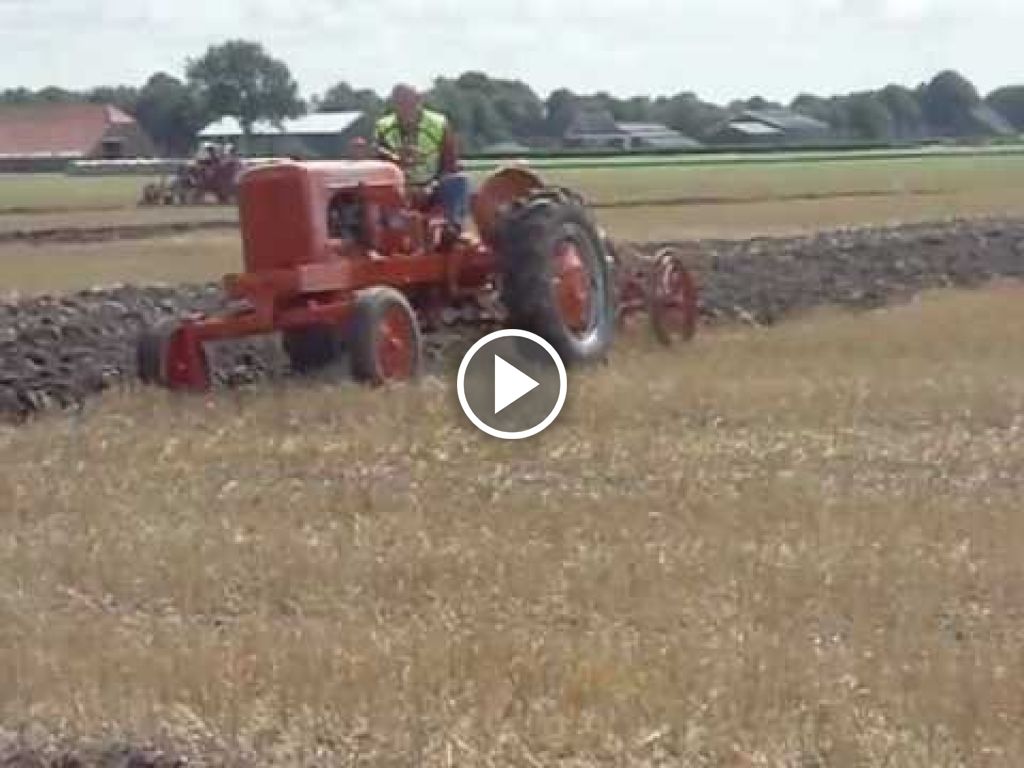 Wideo Allis-Chalmers WD