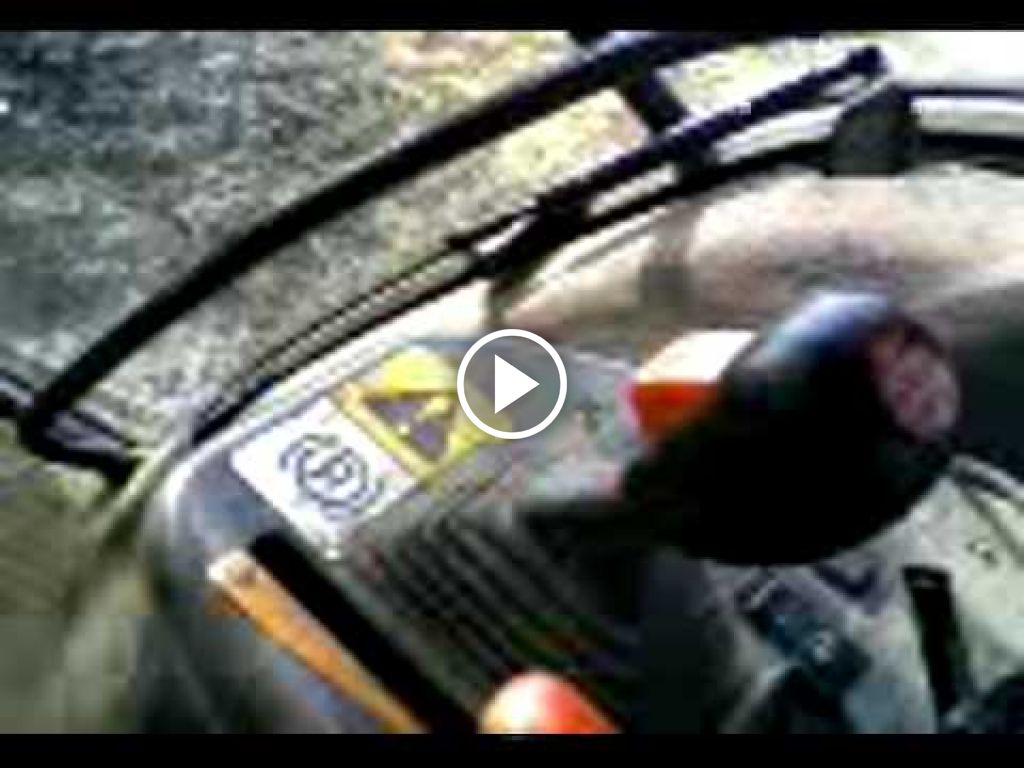 Wideo New Holland G 210