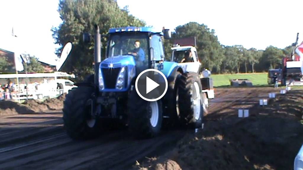 Video New Holland T 8010