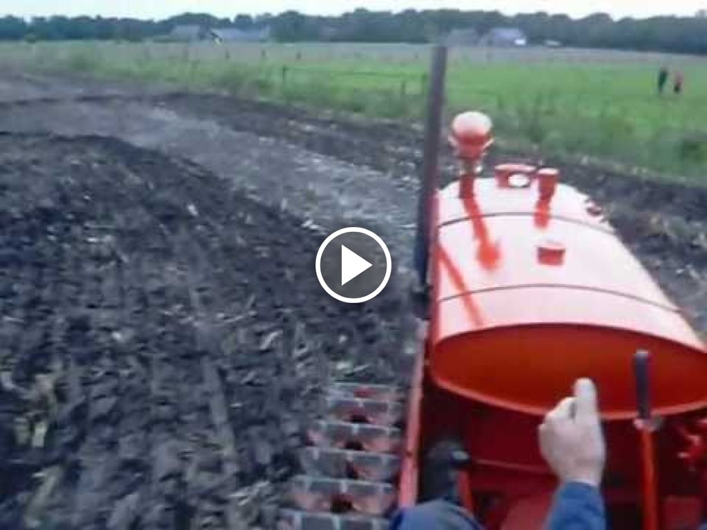 Wideo Allis-Chalmers M