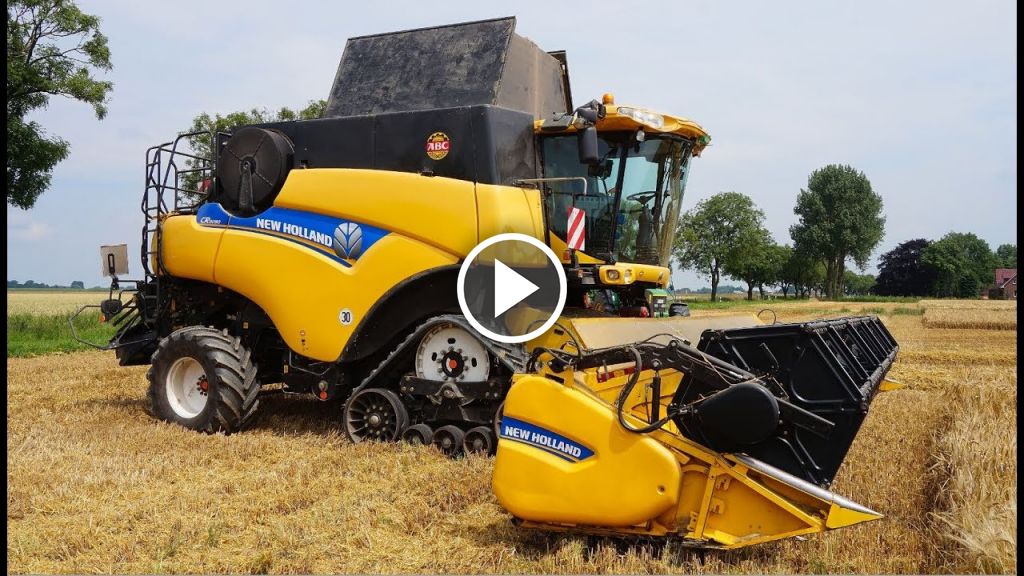 Wideo New Holland CR 9090