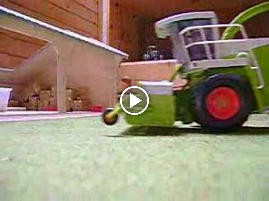 Vidéo Landbouw miniaturen 1:32 Hakselaar