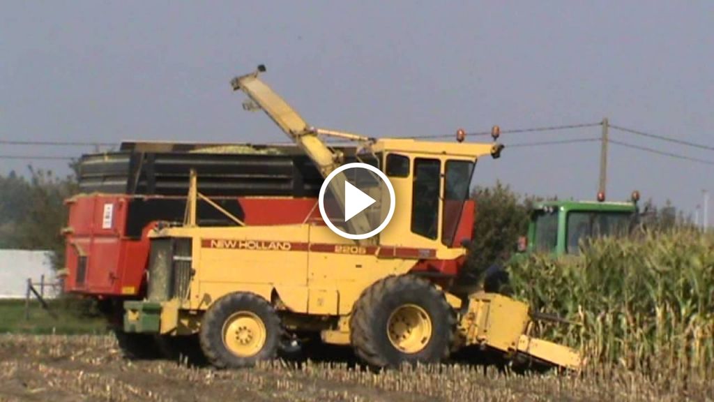Video New Holland 2205