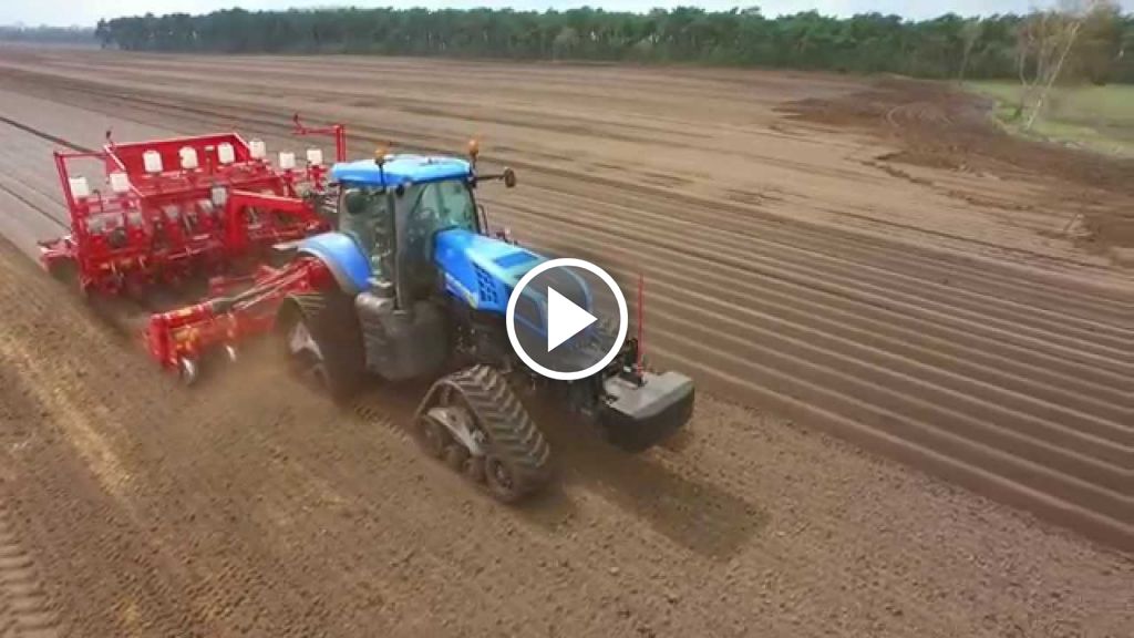 Wideo New Holland T 8.390