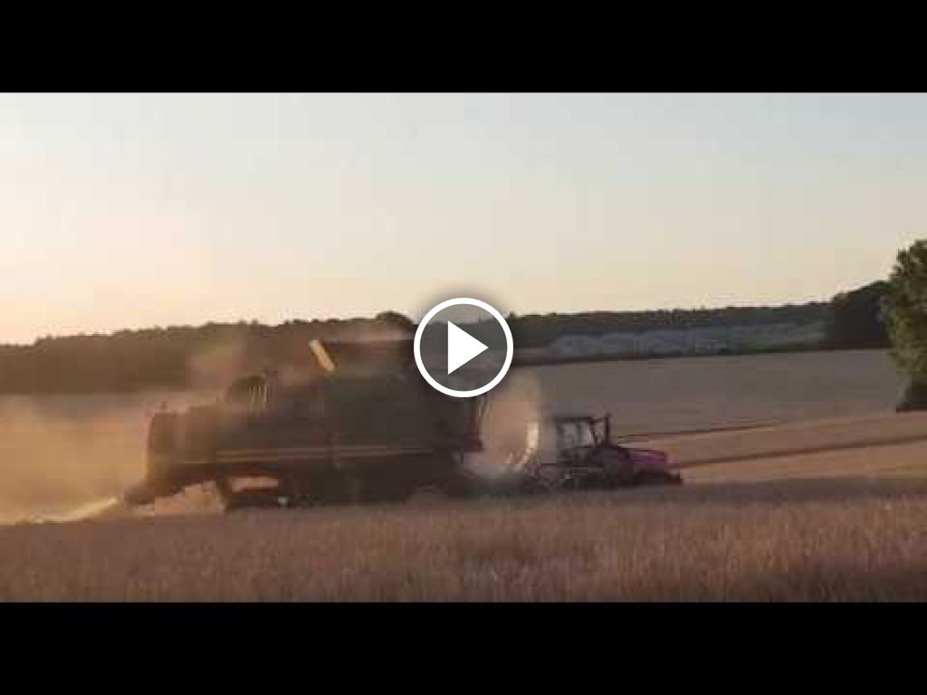 Video John Deere T 560