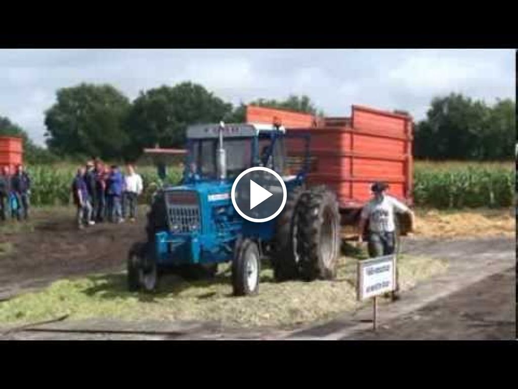 Video New Holland 1880