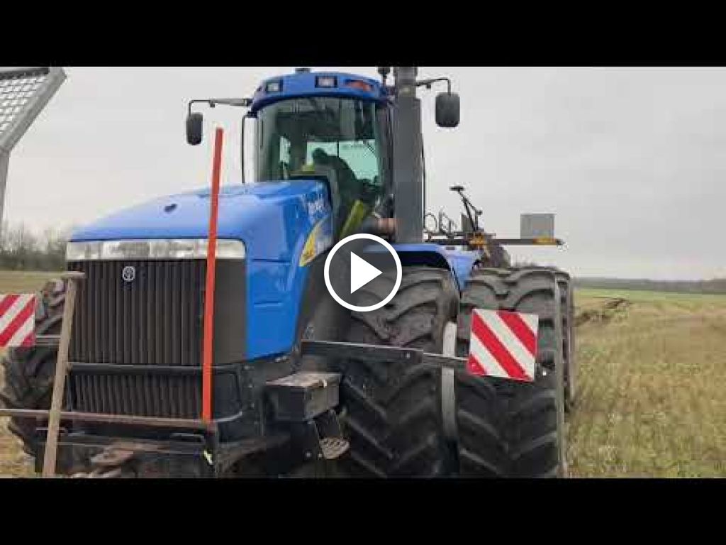 Wideo New Holland T 9040
