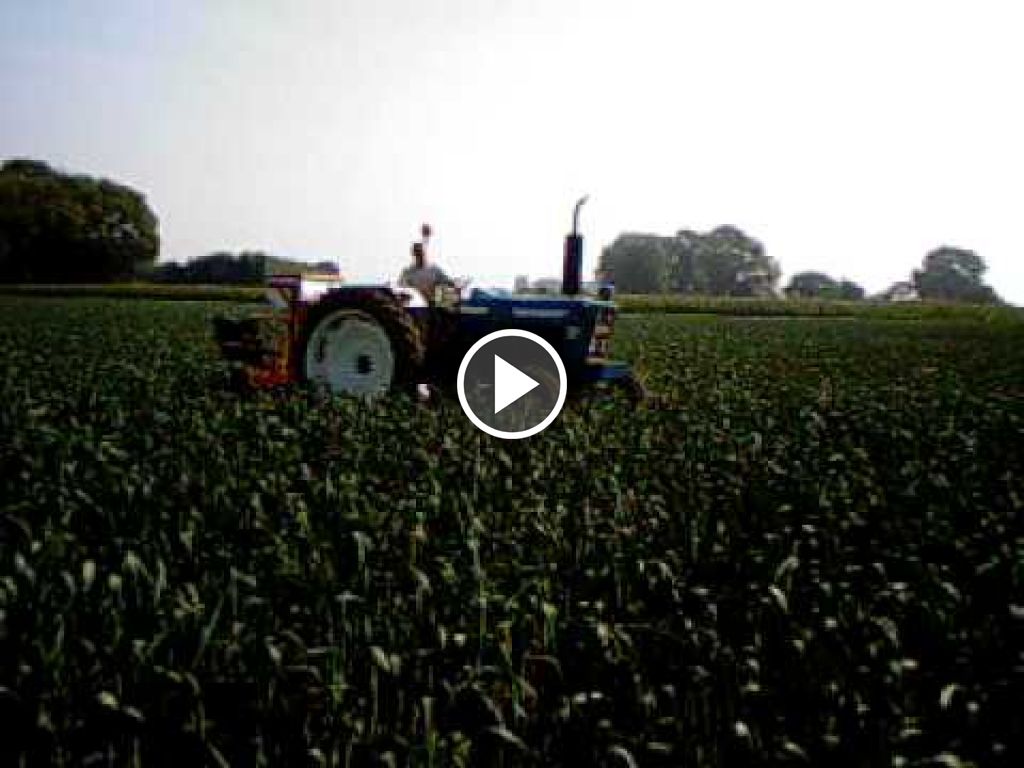 Video Ford 6600