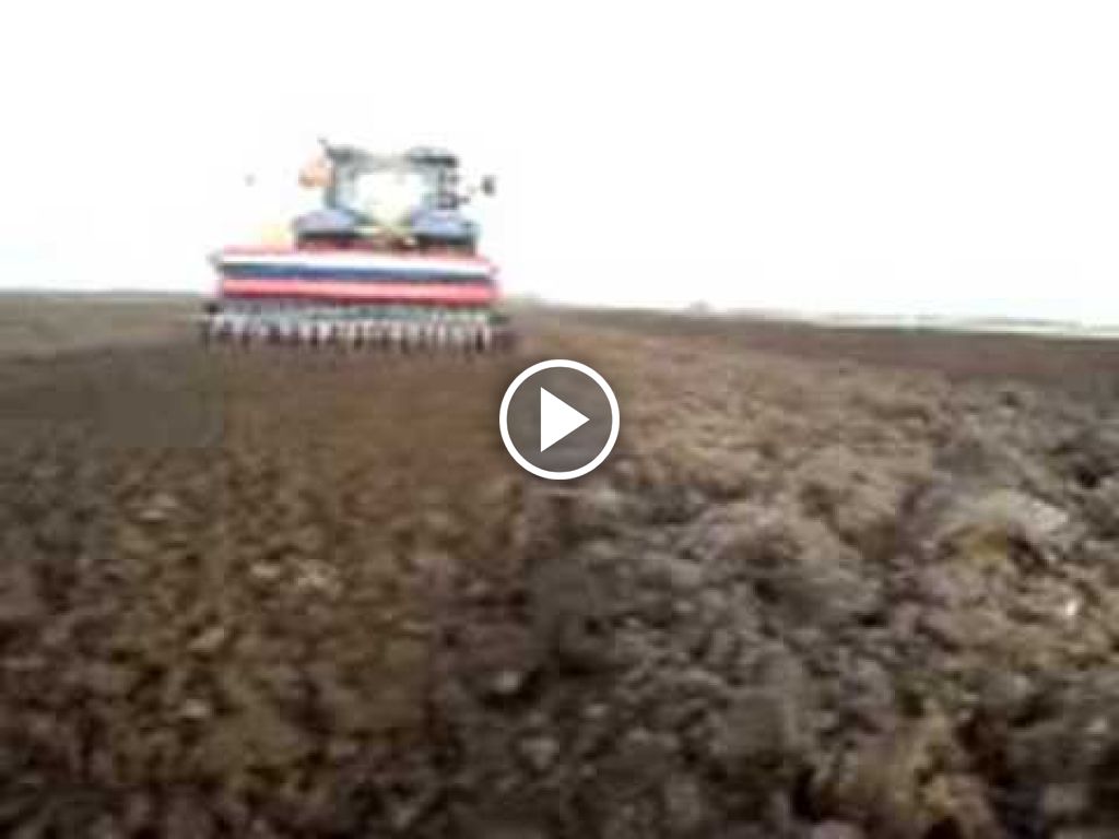Wideo New Holland T 6010