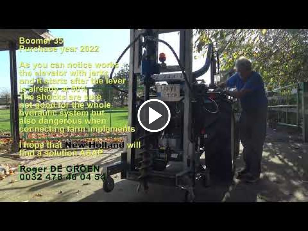 Wideo New Holland Boomer 3045