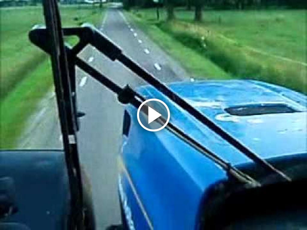Wideo New Holland TVT 195