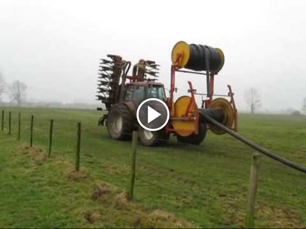 Wideo New Holland M 135